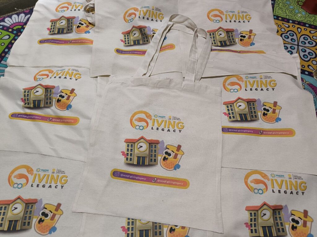 Goodie bag custom