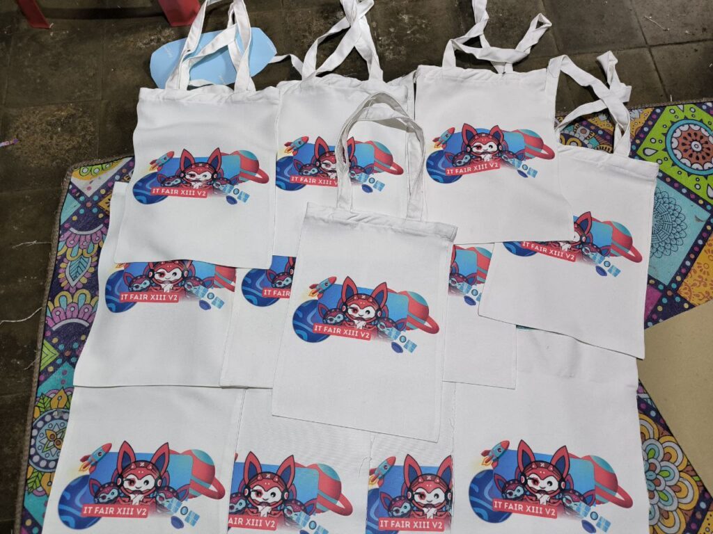 Goodie bag custom
